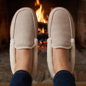 Dearfoams Women Large (9-10) Moccasin Slippers Memory Foam